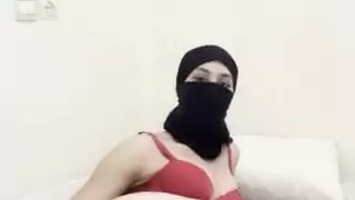 فتاة بيضاء مثل الثلج تتناك من اخوها