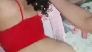 إباحية احتفالية: تريد قضيبًا كبيرًا كهديتها الإجازية الخاصة