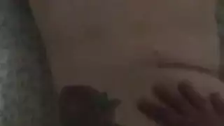 أليكسيس ذات الثدي الثابت تحصل على مهبلها الآسيوي الممتد في تأهل البوب