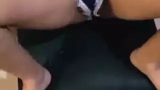 بنت يقول اه اه عربي